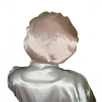Bonnet en satin